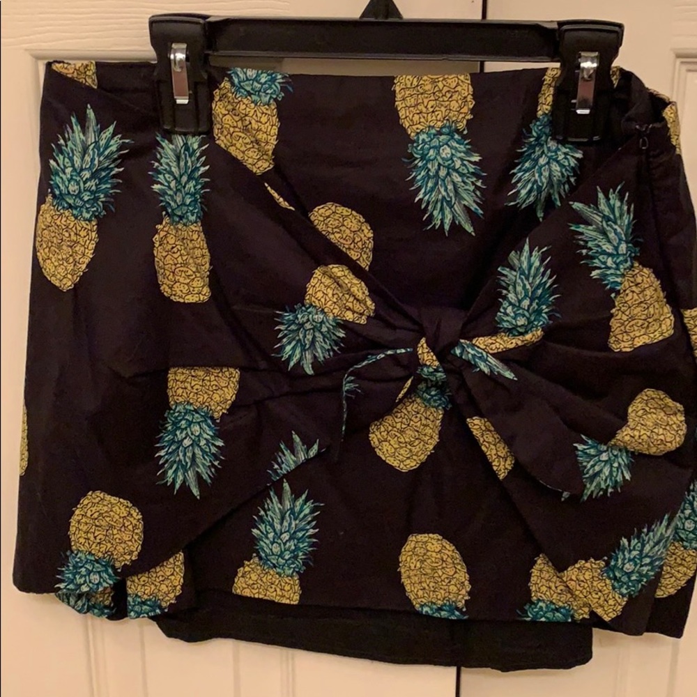 Pineapple skirt